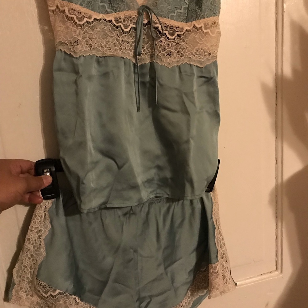 NWT 2 pcs. Victoria Secret lingerie - Picture 2 of 15